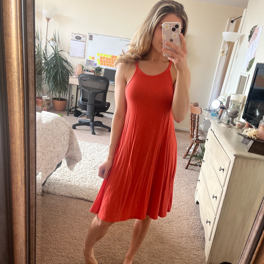 Dress - Picture 3 of 3